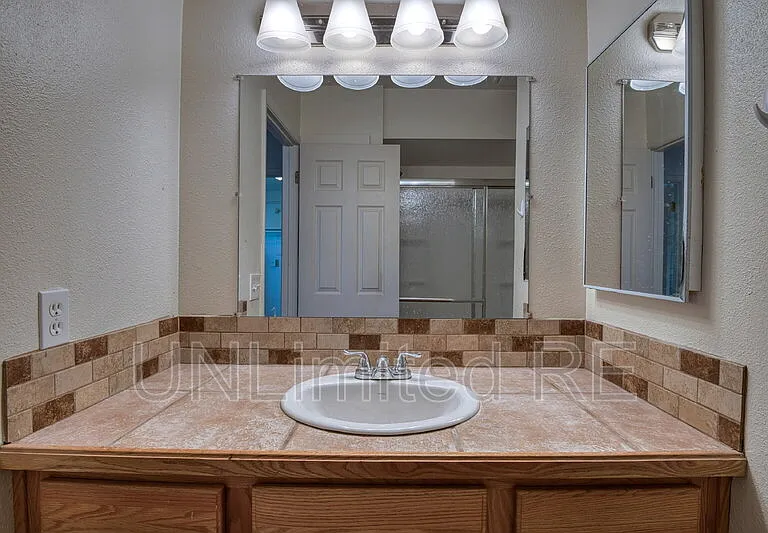 2982 Winterhaven Dr — Photo 38