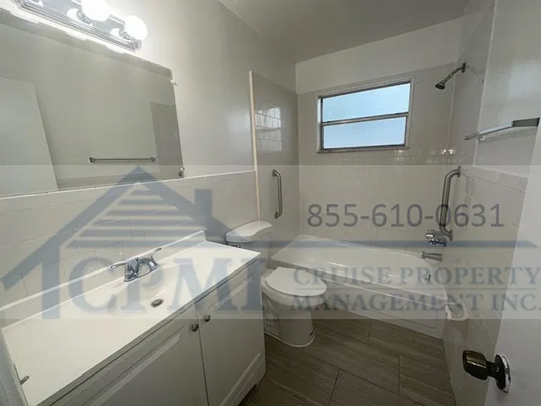 100 NE 9 St Pompano Beach, FL 33060 — Photo 18