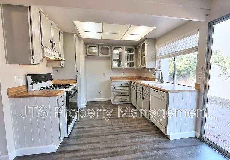 5748 Muldrow Rd — Photo 30