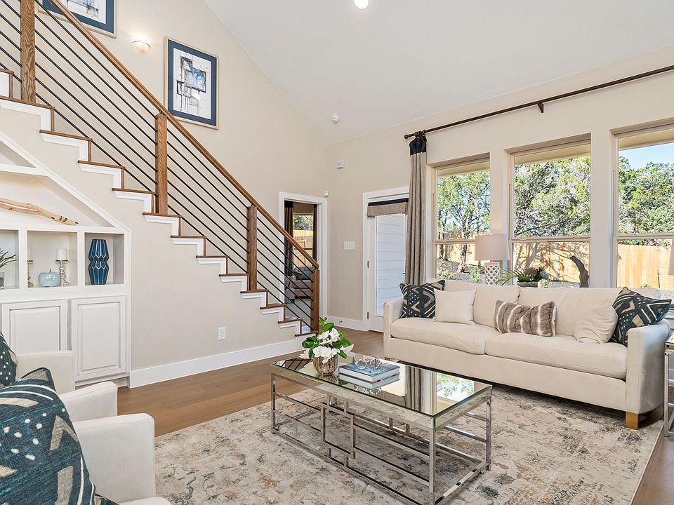 1st image of 4207 Colina Crest