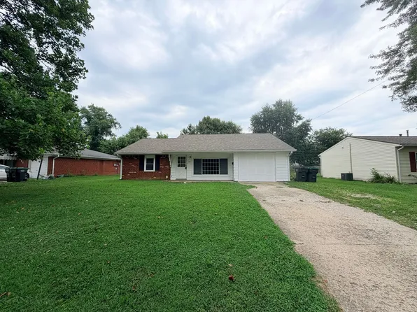 845 Middle Dr, New Whiteland, IN 46184