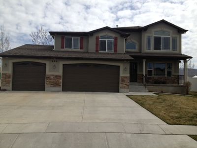 600 Banbury Cir, North Salt Lake, UT, 84054