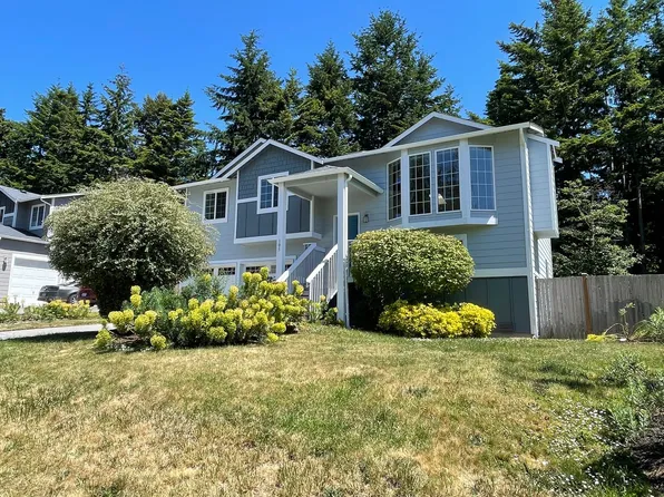 105 NE Albion St, Coupeville, WA 98239