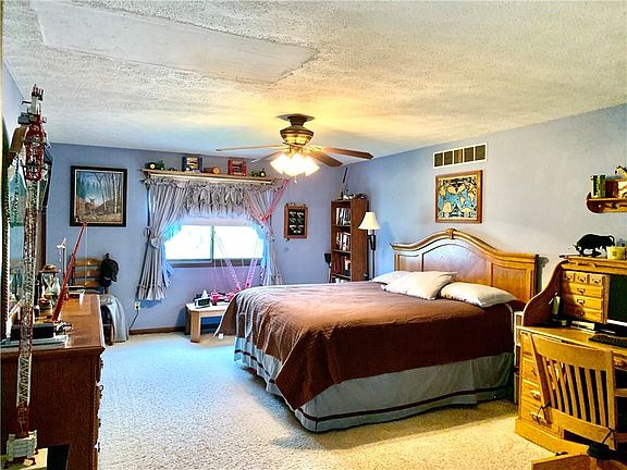 5th image of 3215 W Peach Tree Ln