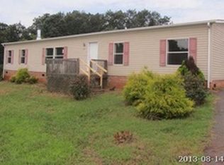 6704 Birdseye Ct, Connelly Springs, NC 28612