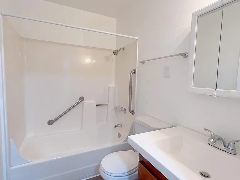 Summerfield Villas — Photo 7