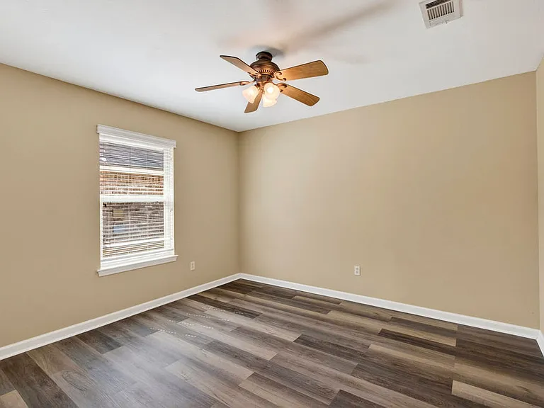 10261 English Manor Dr — Photo 20