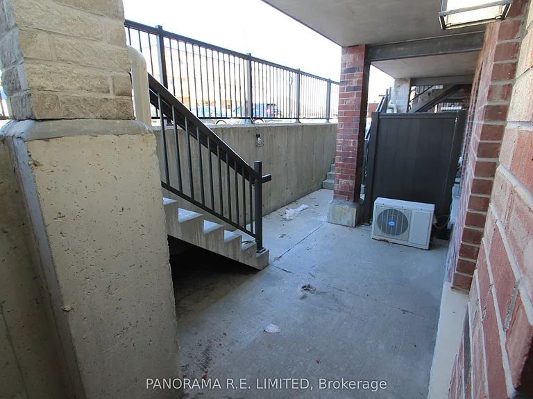 243 Rachel Cres #G — Photo 14