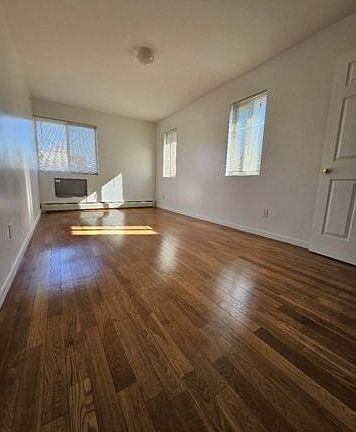 2nd image of 4377 161st St Fl 3