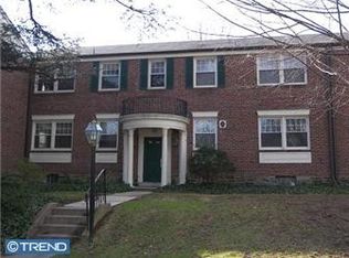 464 Saint Davids Ave, Wayne, PA 19087