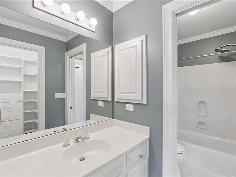 3296 Belmont Glen Dr SE — Photo 31