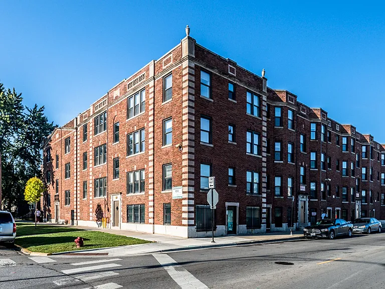 330 N Pine — Photo 14