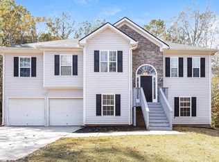 1226 Stag Run Dr, Mansfield, GA 30055
