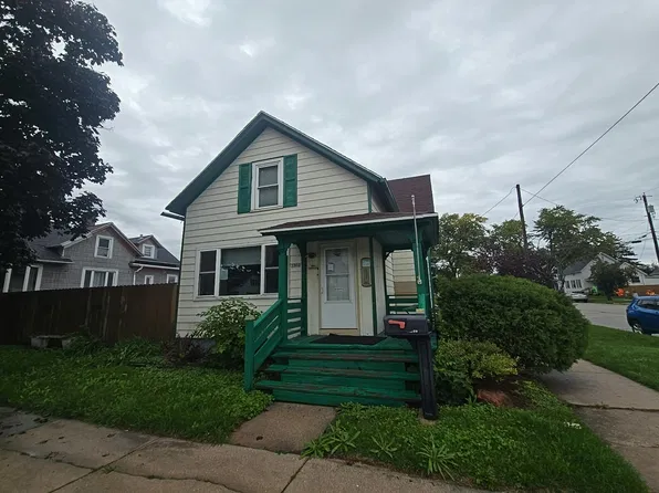 1502 Superior Ave, Sheboygan, WI 53081