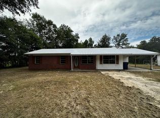 1035 Sonny Mixon Rd, Slocomb, AL 36375