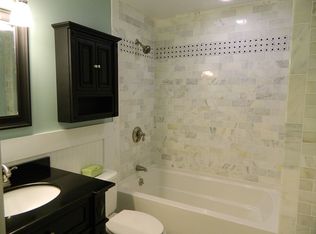 8 Laurel St, Beverly, MA 01915