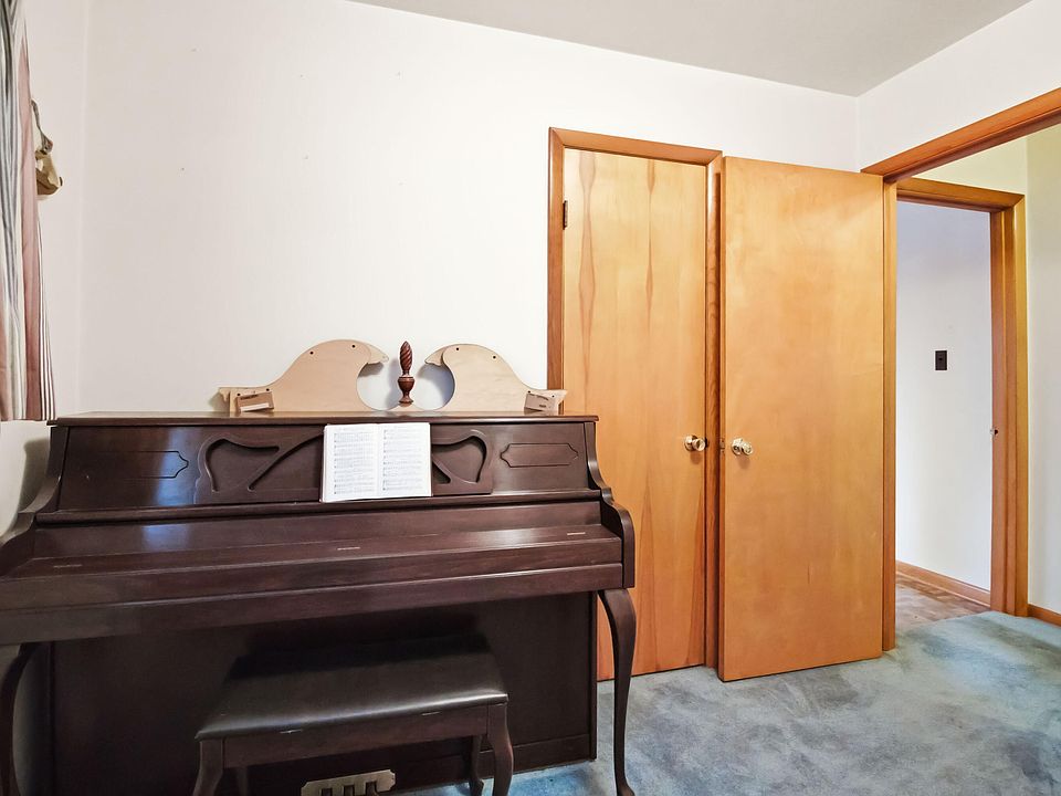 16th image of this home