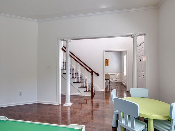 4th image of 1516 Heritage Oaks Way