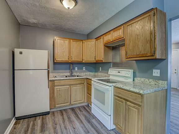 5th image of 512-14 Palace Ave