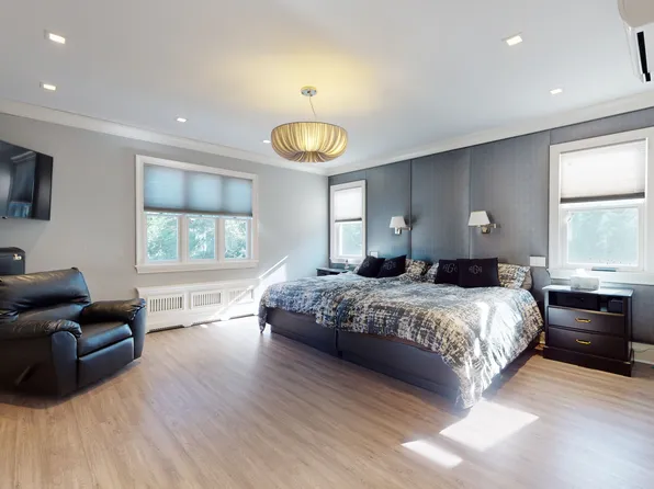 669 East 2nd Street image 26 of 44