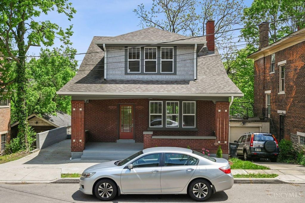 Real estate listing image