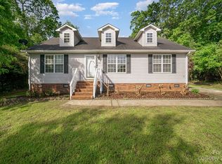 1136 Brigadoon Ct, Concord, NC 28025