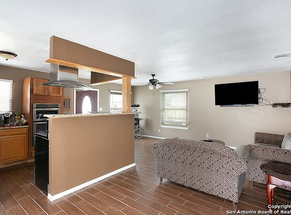 5th image of 6006 Paddock Dr
