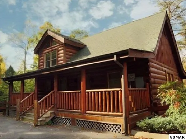 2044 Bear Haven Way, Sevierville, TN 37876