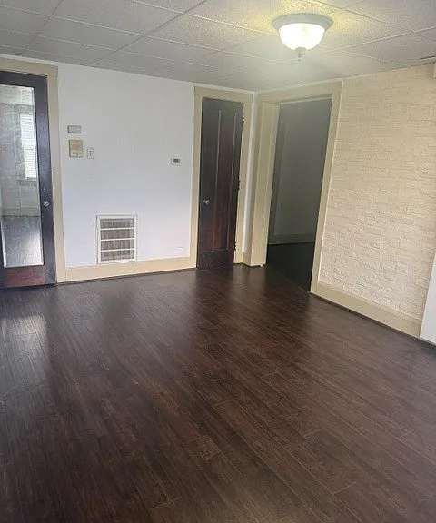 610 N Buxton St #3 — Photo 2