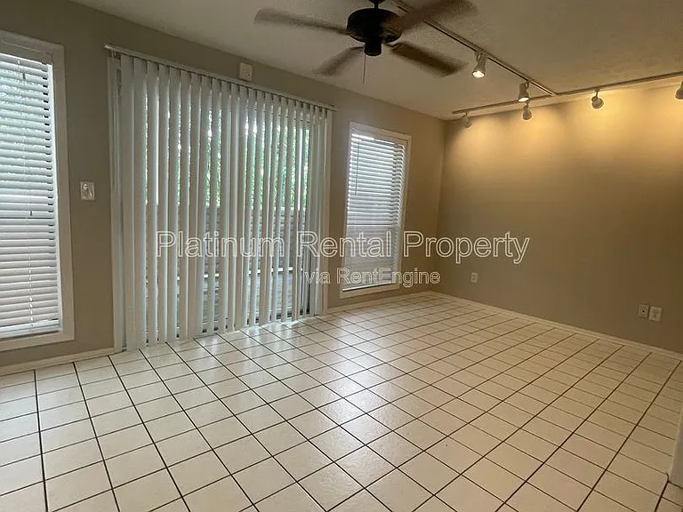 402 Wynnes Ridge Cir SE — Photo 17