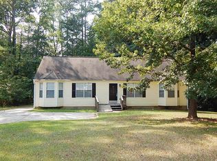 3269 Harris Dr, College Park, GA