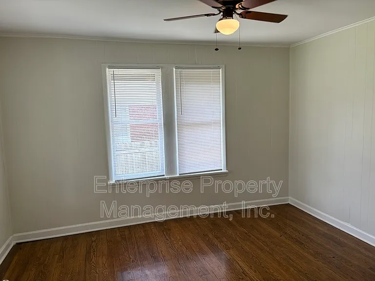 3624 Marion Ave — Photo 11