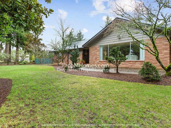 11740 SE Orient Dr, Boring, OR 97009