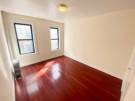 1st image of 703 W 171st St #39