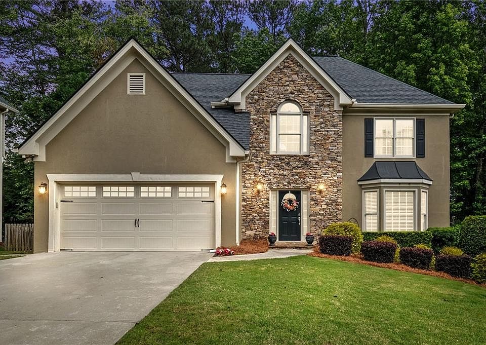 1st image of 926 Sunhill Ct