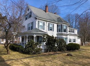 57 Mill St, Pepperell, MA 01463