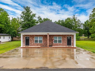 1 Park St #A & B, Mayflower, AR, 72106