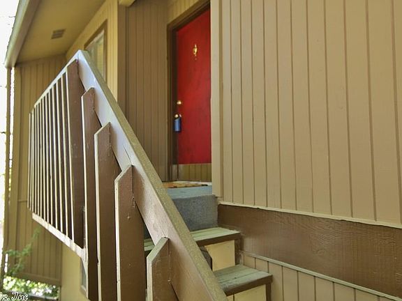 2nd image of 516 Green Mountain Cir APT 18