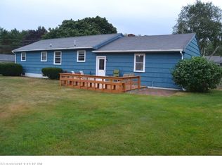 16 Vernon Rd, Cape Elizabeth, ME 04107