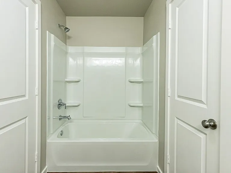 2108 N Avenue K — Photo 10