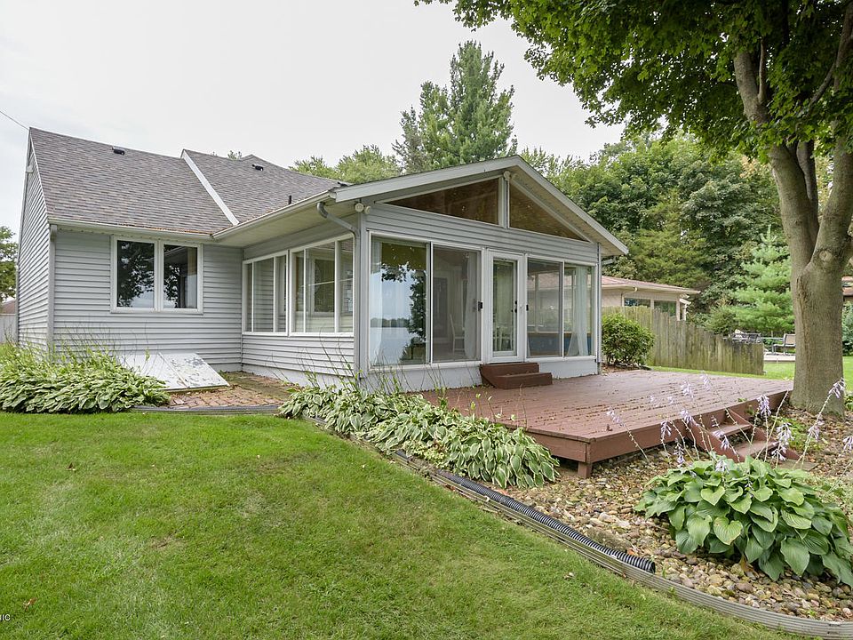 1st image of 8456 Greenfield Shores Dr