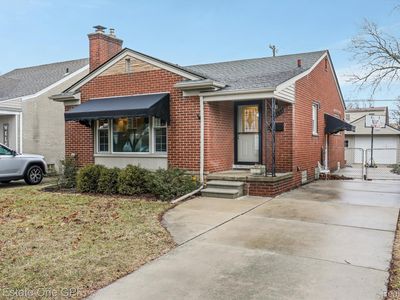 21191 Norwood Dr, Harper Woods, MI, 48225