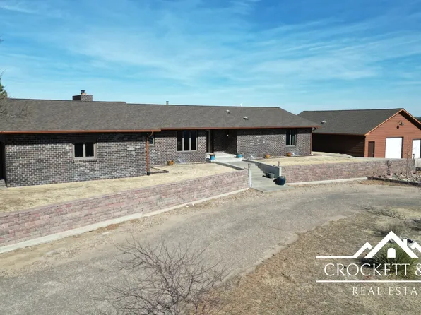 800 S Sage Hill Trl, Garden City, KS 67846