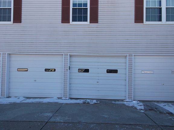 2nd image of 24693 Meadow Ln
