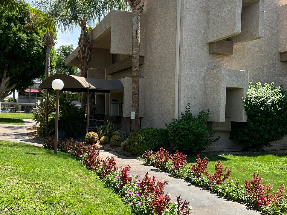 Rancho Vista Apartments