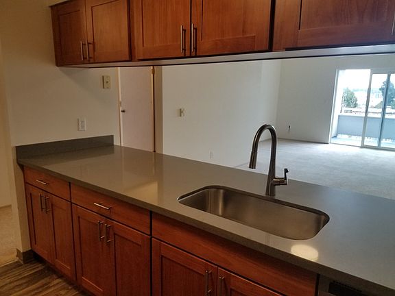 4th image of 14023 32nd Ave NE APT 501