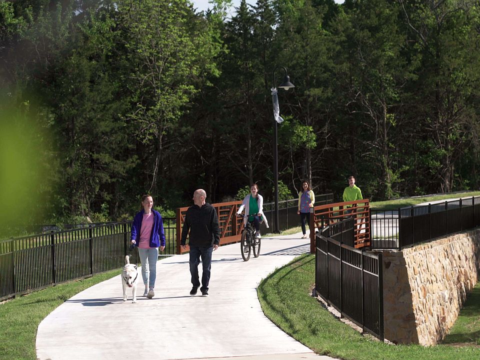 Enjoy community amenities at Benders Cove including a walking trail.