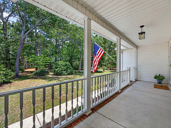 5th image of 614 Longs Pond Rd