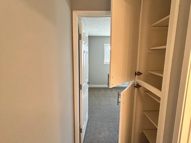 3295 Brookdale Dr #4 — Photo 25