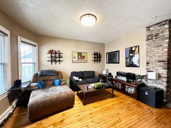 1722 S 66th St, West Allis, WI 53214